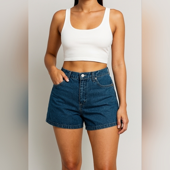 CALVIN Klein Khakis Womens Shorts Sz 9/10 Juniors Flat Front Blue Denim Short - Picture 1 of 9